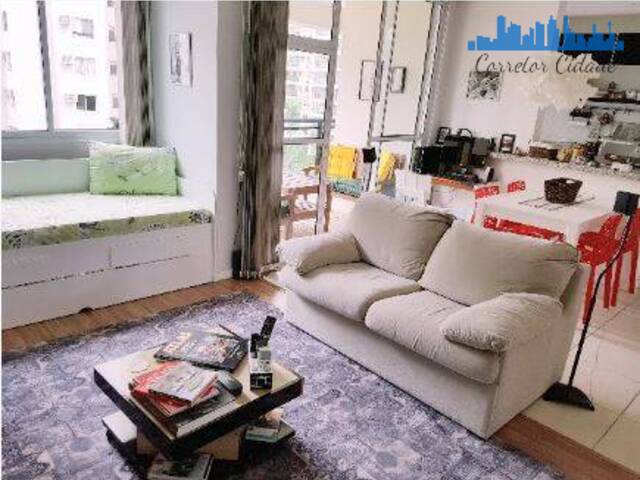 #3016 - Apartamento para Venda em Rio de Janeiro - RJ